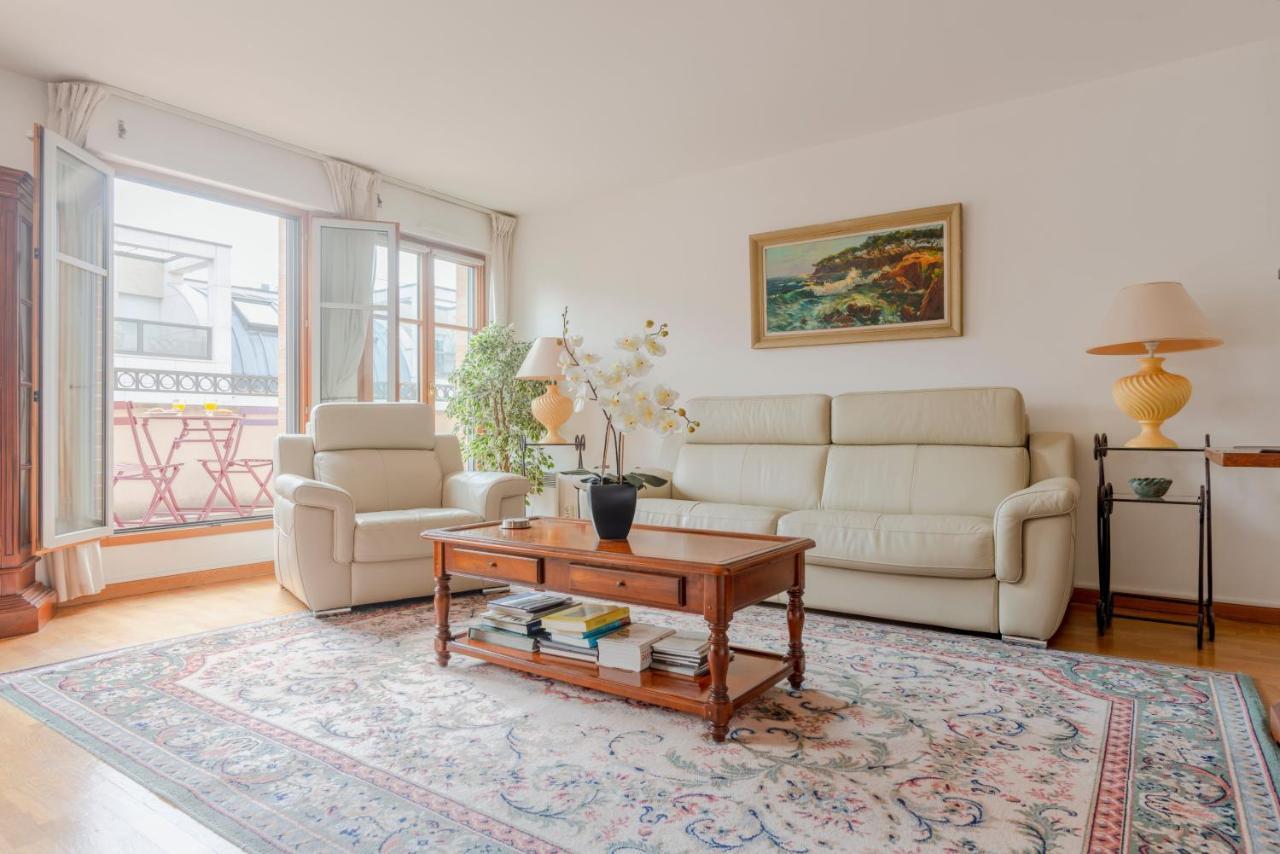 Beaudelaire Center Residence Paris Bagian luar foto